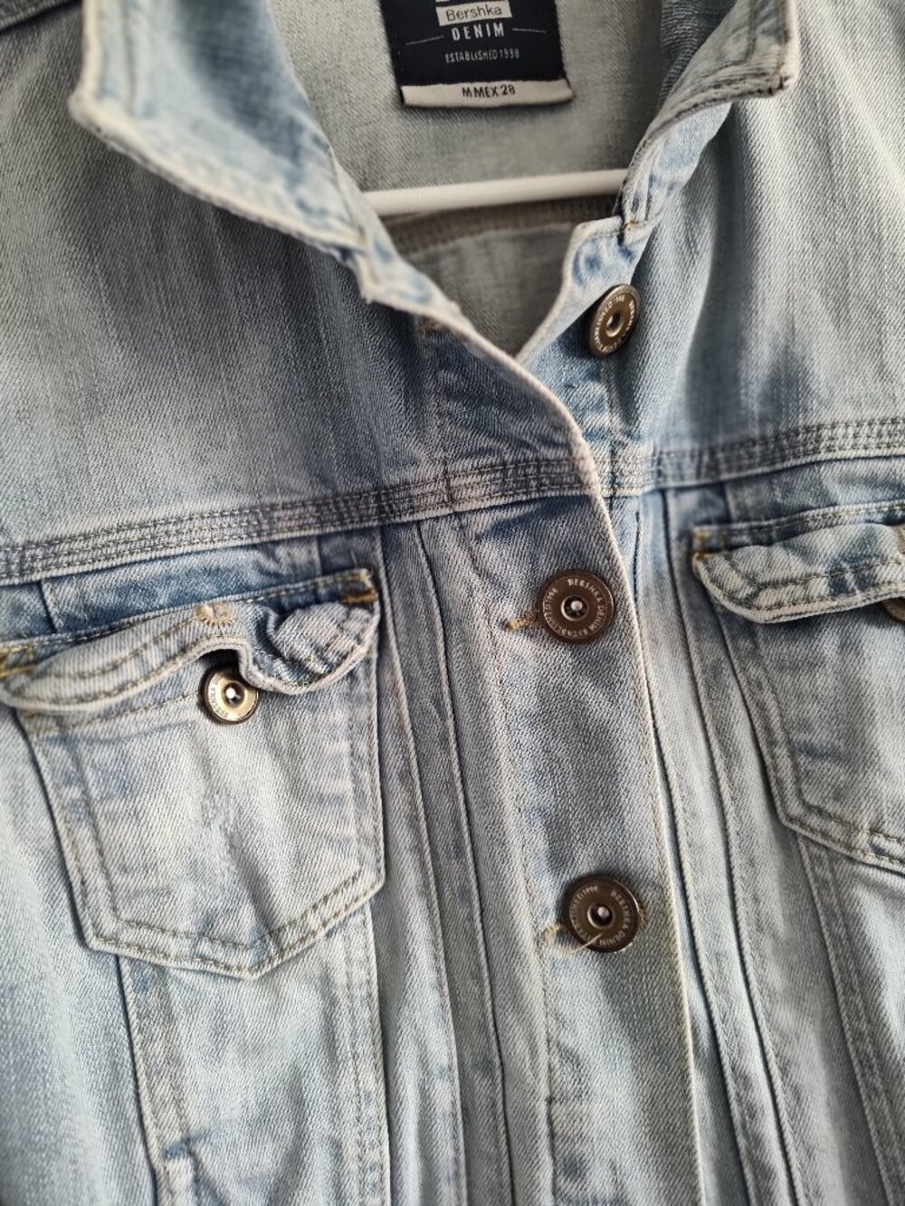 💙 Bershka Light Wash Denim Jacket | Size 28 | Very Good Condition - Picture 5 of 13